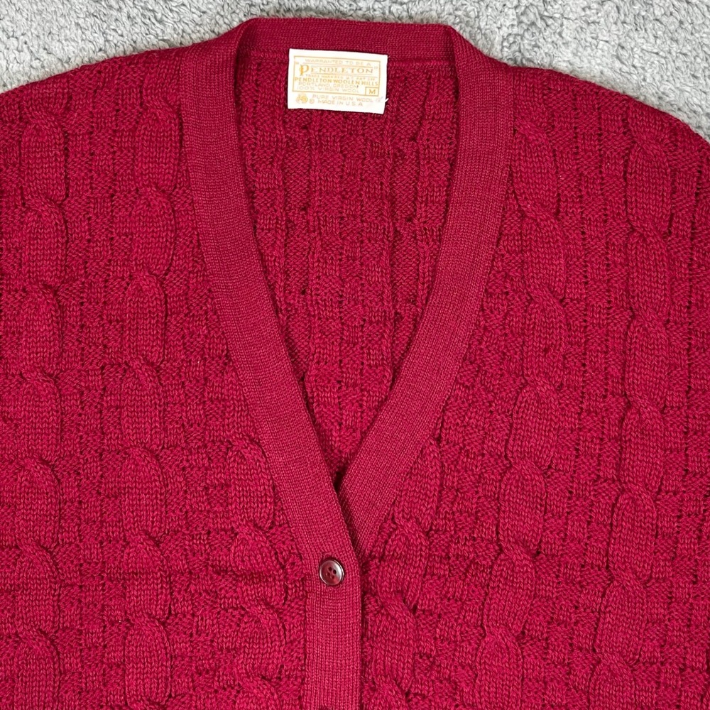 Pendleton Mens Burgundy Red Cable Knit Virgin Wool Cardigan Vest Size M USA Made